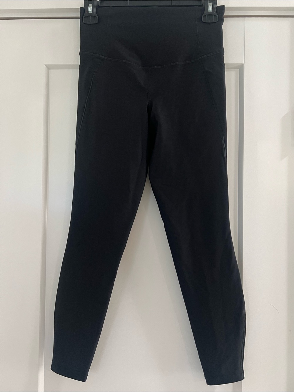 all in motion Black High-Rise Performance Leggings